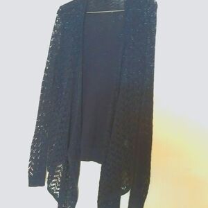 AMERICAN EAGLE OUTFITTERS sweater in size medium.